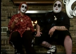 Screenshot_20220903-085302_YouTube.jpg