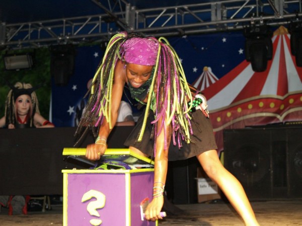 Juggalettes Who Turn the Crank