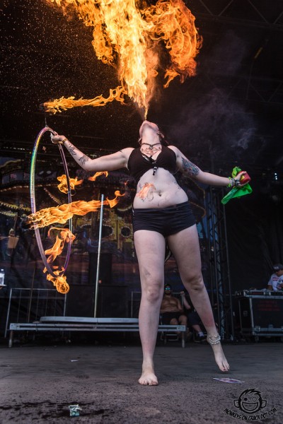 Juggalettes who spit fire
