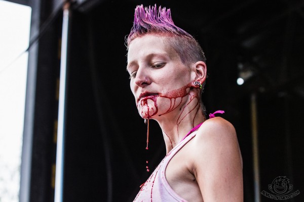 Juggalettes who spit blood